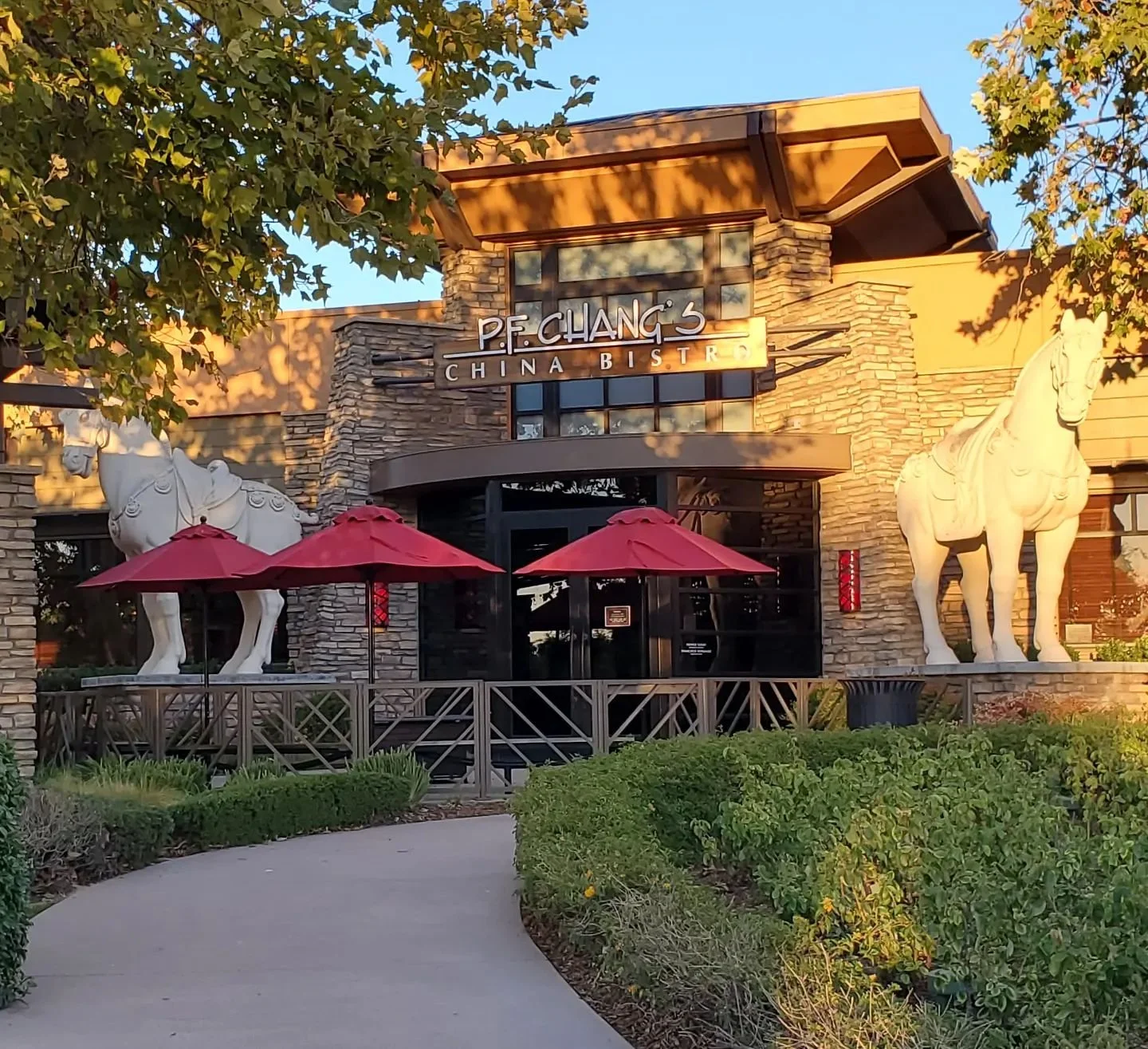 P. F. Chang's at The Lakes at Thousand Oaks to Close Its Doors on
